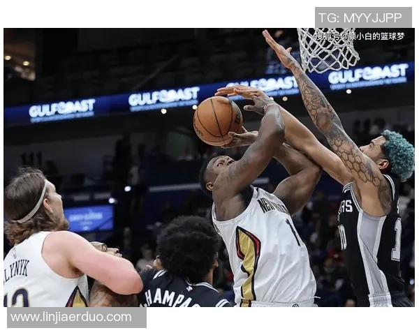 德阿隆福克斯如何在NBA赛场上崭露头角并引领国王队崛起