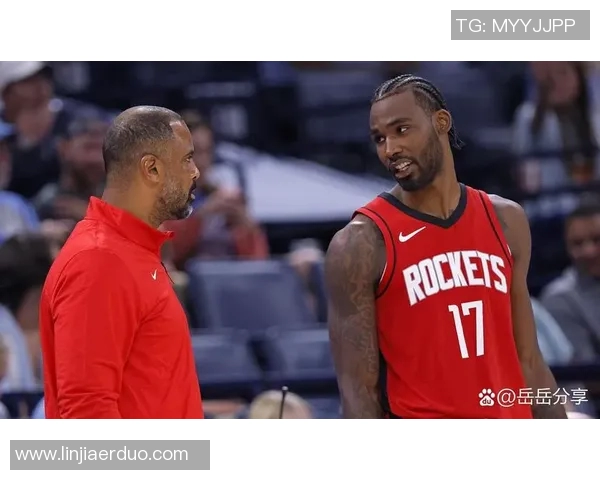 火箭队与独行侠激战回顾精彩瞬间与赛后分析