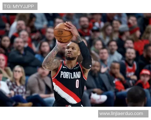 达米安利拉德：从新秀到超级巨星的辉煌篮球之路