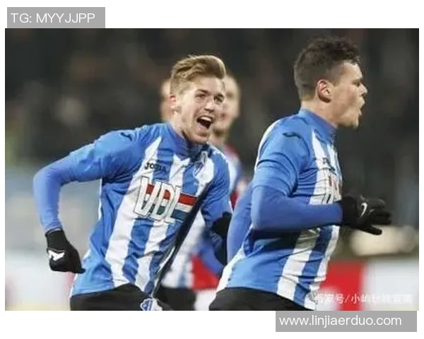 阿青年与阿尔青年之间的较量谁能赢得最终的荣耀与未来