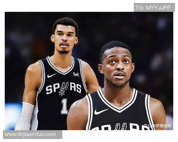 马刺与老鹰激战10月15日NBA季前赛精彩回顾与分析 马刺与老鹰激战10月15日NBA季前赛精彩回顾与分析