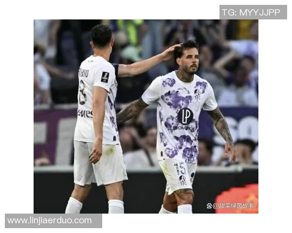 兰斯与圣埃蒂安激战正酣谁能在法甲赛场上笑到最后