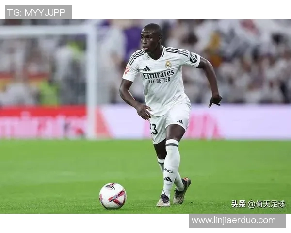 加拉塔沙雷与本菲卡的巅峰对决谁能笑到最后